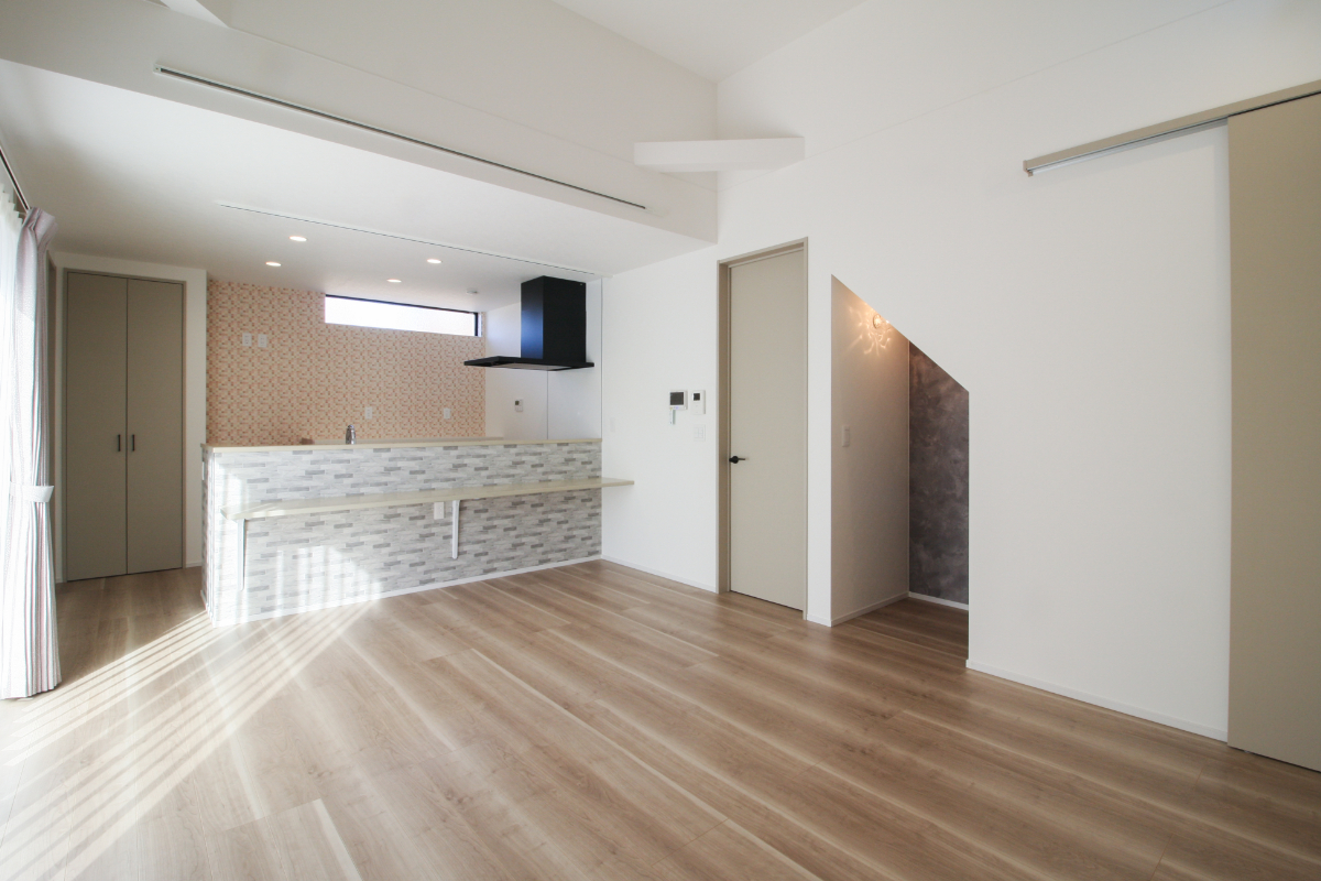 延床27坪の平屋風２階建てのお家