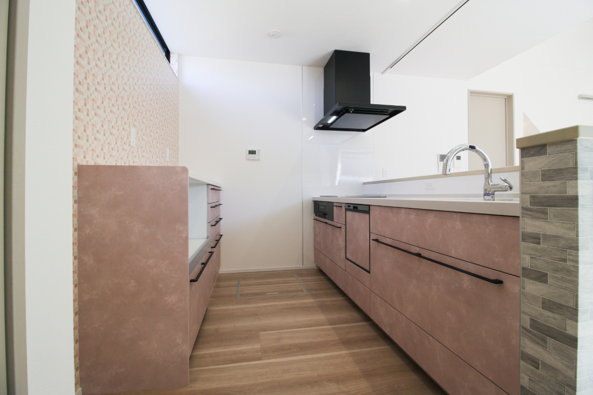 延床27坪の平屋風２階建てのお家